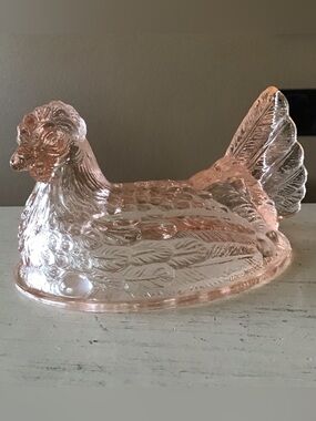 Vintage Indiana Glass Hen on Nest Pink Lid Top Only